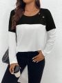 Plus Size Women's Color Block Button Decorated T-shirt