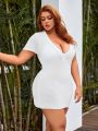 SHEIN Swim BAE Plus Size Solid Color Fitted Cover Up