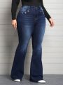 Women's Plus Size Button Closure Flared Denim Jeans With Slanted Pockets