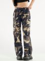 Forever 21 Ladies Camouflage Workwear Style Pants With Pockets For Streetwear Casual Look