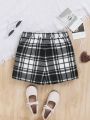 SHEIN Older Girls' Casual Black And White Plaid Skort