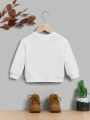 Baby Boy Letter Graphic Sweatshirt