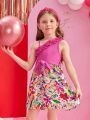 SHEIN Kids SUNSHNE Toddler Girls' Irregular Shoulder Big Flower Print Dress