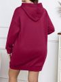 SHEIN Essnce Plus Letter Graphic Drop Shoulder Hooded Sweatshirt Dress