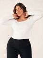SHEIN BASICS Plus Size Women'S Square Neck Long Sleeve T-Shirt