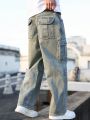 Manfinity EMRG Men'S Vintage Cargo Denim Jeans