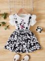 SHEIN Kids QTFun Toddler Girls Panda Print Ruffle Trim Tee & Pinafore Skirt