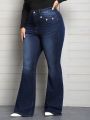 Women's Plus Size Button Closure Flared Denim Jeans With Slanted Pockets