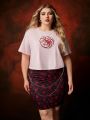 Game of Thrones X SHEIN Plus Round Neck Short Sleeve T-Shirt And Geometric Printed Skirt Set