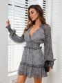 Ladies' V-neck Random Floral Lace Long-sleeved Dress