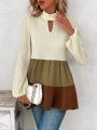 Colorblock Keyhole Neckline Lantern Sleeve Peplum Blouse