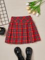 SHEIN Kids KDOMO Tween Girls' Slim Fit Checkered Pleated Skirt In College Style