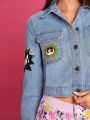 THE POWERPUFF GIRLS X SHEIN 1pc Cartoon Graphic Flap Pocket Crop Denim Jacket