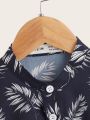 SHEIN Kids SUNSHNE Toddler Boys Tropical Print Button Front Shirt