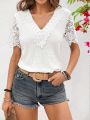 SHEIN VCAY Solid Color Lace Hem Short Sleeve T-Shirt For Vacation