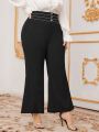 SHEIN Modely Plus Size Contrast Color Embroidered Button Detail Flare Pants