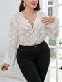 SHEIN Privé Plus Size Jacquard Floral Lantern Sleeves Cropped Blouse