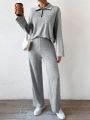 SHEIN LUNE Zipper Half-placket T-shirt And Pants Set