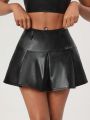 Janis Chow Women'S Pu Leather Skirt With Letter And Heart Embroidery Design