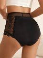 SHEIN 3pcs Contrast Lace Scallop Trim Panty