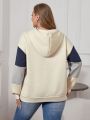 SHEIN LUNE Plus Size Color Block Hoodie With Drop Shoulder