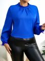 SHEIN Privé Plus Size Solid Color Long Sleeve Shirt With Edges