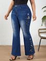 SHEIN Plus Size Women'S Floral Embroidered Flare Jeans
