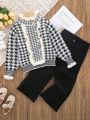 SHEIN Kids CHARMNG Young Girl Houndstooth Pattern Ruffle Trim Flounce Sleeve Sweater & Knit Pants