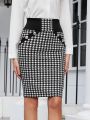 EMERY ROSE Women's Houndstooth Printed Button Detail Skirt