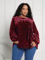 SHEIN CURVE+ Plus Size Jacquard T-Shirt With Woven Lantern Sleeves