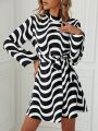 Women'S Wavy Striped Belted Dress