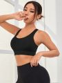 Yoga Basic Adjustable Hollow Out Sports Bra With Back Closure