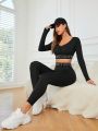 SHEIN Yoga High Street Ladies' Letter Printed Crop Top And Leggings Sports Suit With Woven Belt