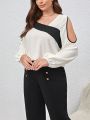 SHEIN Privé Women's Plus Size Color Block Asymmetrical Collar Shoulder Cut Out Lantern Sleeve Casual Shirt