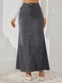 Women's Denim Skirt With Frayed Hem