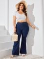 SHEIN LUNE Plus Size Solid Color Flared Jeans