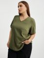 SHEIN Essnce Plus  Size Spring And Summer Clothing New Fashion Casual Loose V-Neck Back Kink Design Point Short-Sleeved T-Shirt