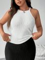 SHEIN CURVE+ Plus Size Women's Halter Neck Top With Crevices Design