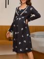 Pregnant Women's Lace Patchwork Butterfly Pattern Print Nightgown