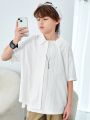 SHEIN Kids KDOMO Tween Boys' Casual Korean Style Turn-Down Knitted Jacquard Open-Front Loose Short Sleeve Shirt