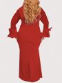 Women's Plus Size Solid Color Round Neck Bell Sleeve Dress