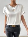 SHEIN Privé Batwing Short Satin Sleeve Blouse With Round Neckline