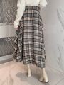 DAZY Plaid Print Flared Skirt