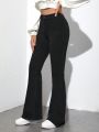 SHEIN Tall Solid Color Flared Jeans