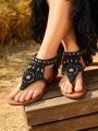 Styleloop Women's Hand-Stitched Beaded Flat Sandals, Black Back Zipper Herringbone Roman Sandals,Women's Spring/Summer Resort Bohemian Style Shoes