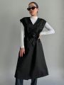Dazy Star Women's Black Sleeveless Belted Button Design Regular Jacket