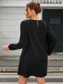 SHEIN Privé Plus Size Women's Pleated Long Sleeve Straight Dress