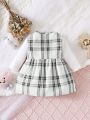 SHEIN Baby Girls' Plaid Dress With Peter Pan Collar And Bow Decoration