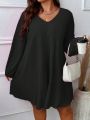 SHEIN CURVE+ Plus Size Women'S V-Neck Long Sleeve Dress