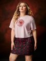 Game of Thrones X SHEIN Plus Round Neck Short Sleeve T-Shirt And Geometric Printed Skirt Set